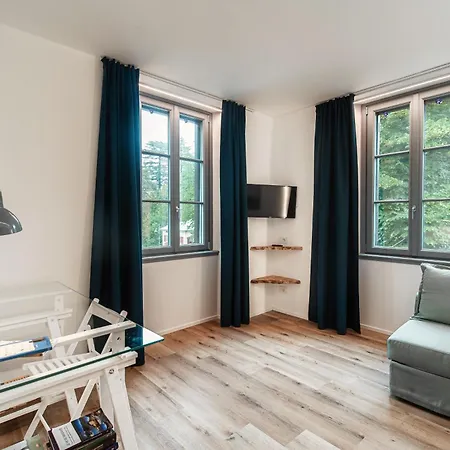 Just In Front - By Myhomeincomo Appartement *